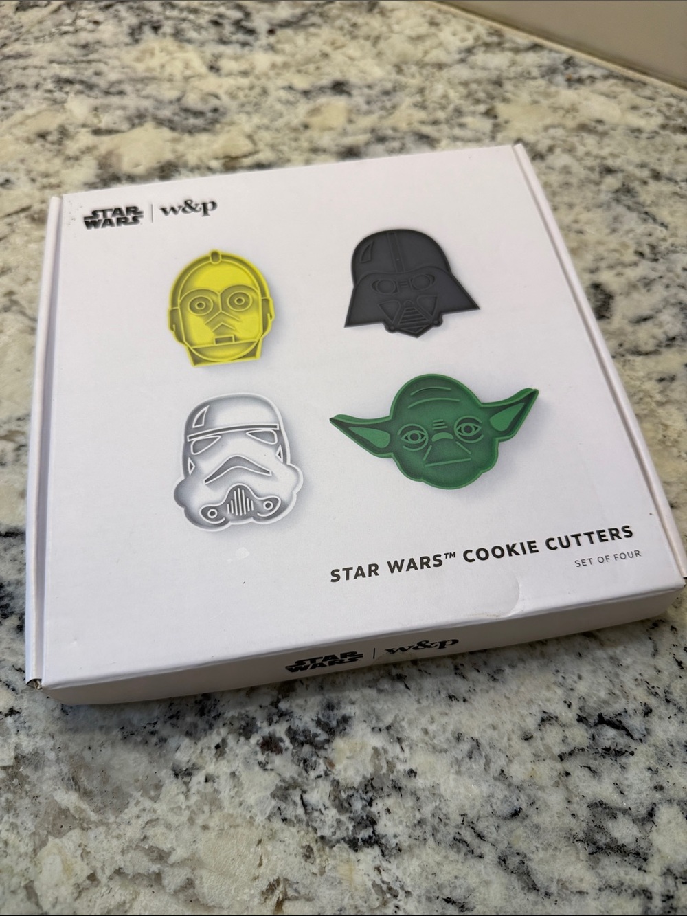 w&p Star Wars Cookie Cutters - Yellow, Black, Silver, Green Set